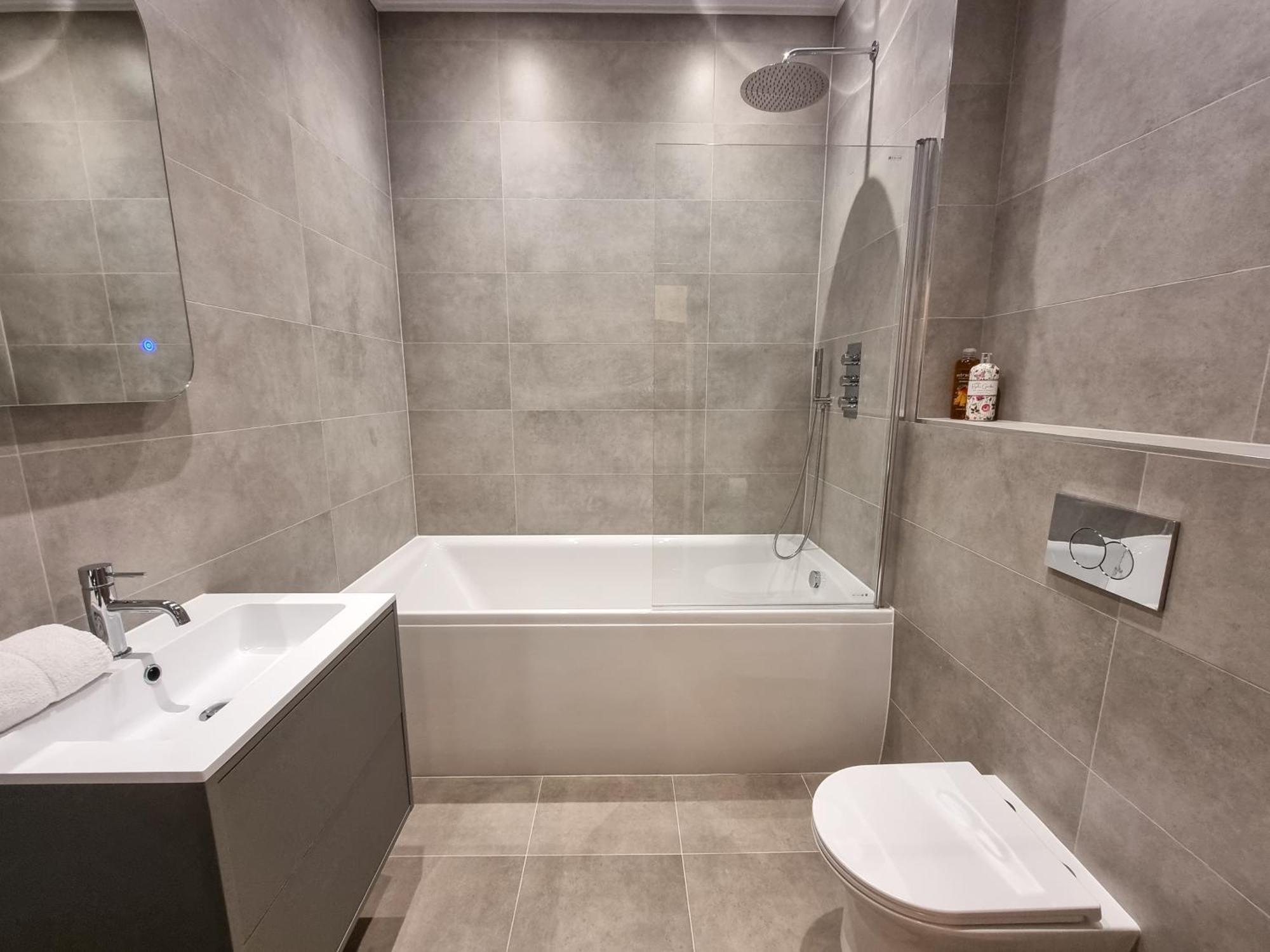 Luxury Altrincham Apartment By City Superhost Exterior photo
